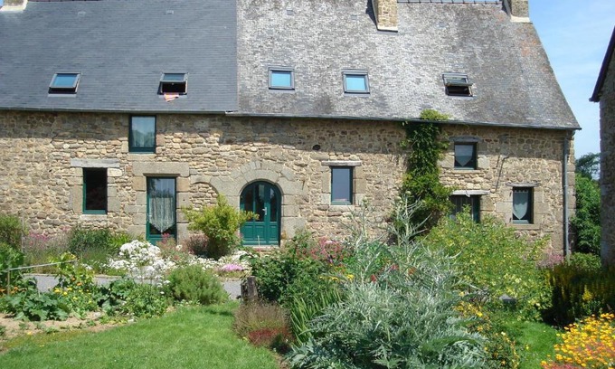 Saint-Germain-en-Cogles Maison | Le Petit Courtoux