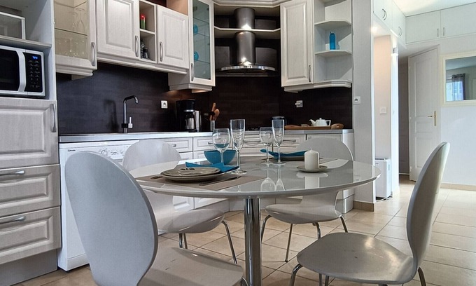 Cancale Appartement | Le Petit Chalet Bleu