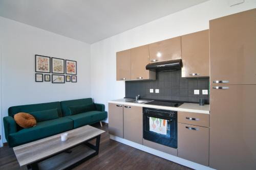 Saint-Andre-les-Vergers Appartement | Le Petit St André - Appt pour 4