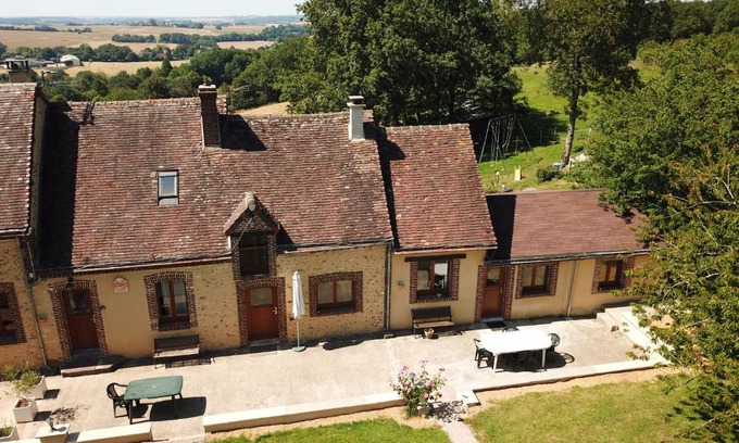 Saint-Denis-d'Authou Maison | le petit gite de la maison lierue