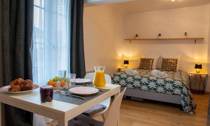 Chalons-en-Champagne Appartement | Le petit Léon 1 bed