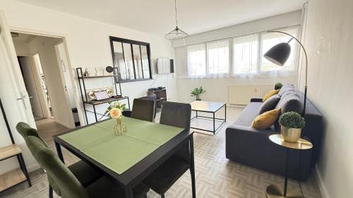 Devant-les-Ponts Appartement | Le petit Lorry - Appt 20 45 m2