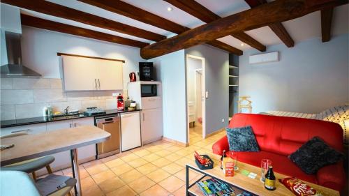 Civaux Maison | Le Petit Mona Althéa