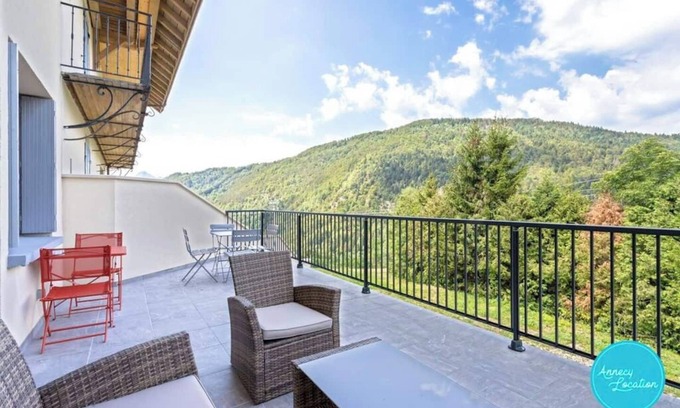 Montmin Appartement | Le Planet : Appartement T4.