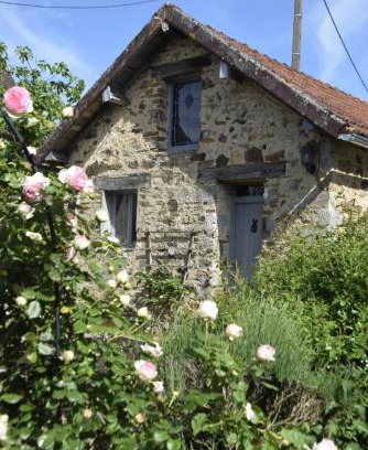 Coussac-Bonneval Maison | Le Potagîte, Gîte dans un jardin potager Limousin