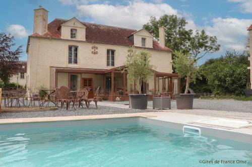 Le Bourg-Saint-Leonard Maison | Le Prieuré de Fougy