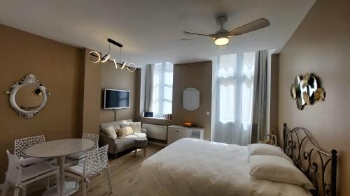 Lectoure Appartement | Le Réverbère, appartement de vacances