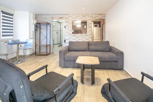 Saint-Geoire-en-Valdaine Appartement | Le Refuge de Valdaine - Joli studio climatisé