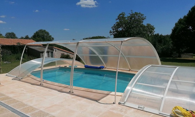 La Creche Maison | Le Relais de Chavagné, gîte 2 chambres pour 4 personnes