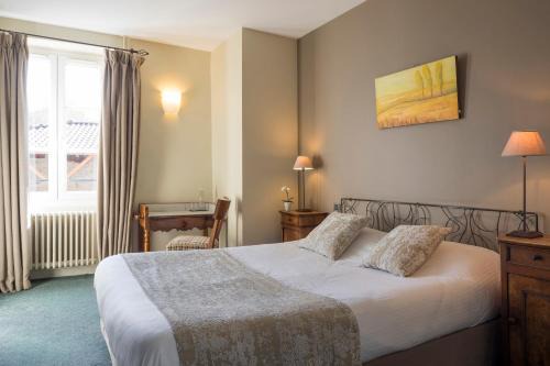 L'Isle-d'Abeau Hôtel | Le Relais du çatey