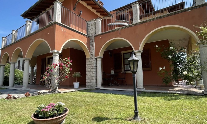 Baveno Appartement | Le Rose di Rosanna by Interhome