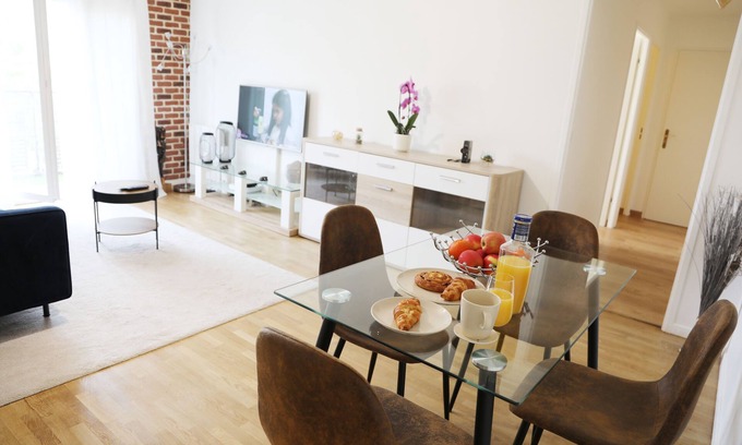 Saint-Cyr-l'Ecole Appartement | Le Saint Cyrien, À 5mn de Versailles et 25mn de Paris, idéal famille & business