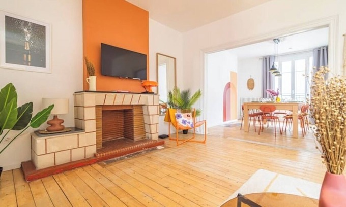 Reims Appartement | Le Seventies - Exceptional 4 rooms & billiards