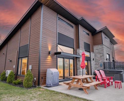 Saint-Jean-de-Matha Chalet De Ski | Le sommet du golf avec SPA