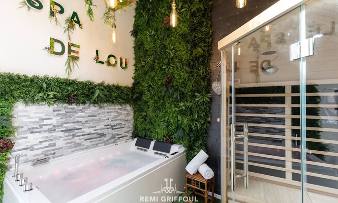 Honfleur Maison | Le Spa de Lou |Hot Tub, Sauna & Private Patio | 2 Guests
