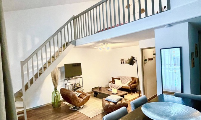 Cholet Appartement | Le STAND' Gambetta , DUPLEX de STANDING centre-ville , calme et tout confort