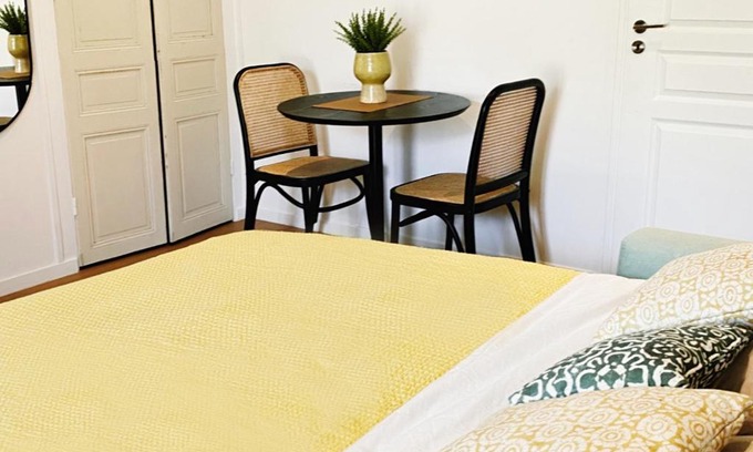 Deols Appartement | Le Studio Design ⸱ Stationnement gratuit ⸱ Fibre