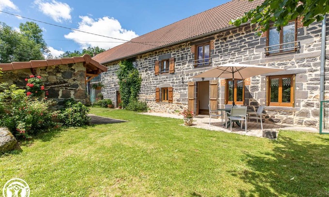 Charbonnieres-les-Varennes Maison | Le Tilleul - CHARBONNIERES LES VARENNES