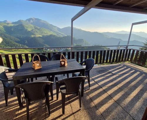 Prato Nevoso Appartement | Le Terrazze del Sagittario - Top View - PVT Parking