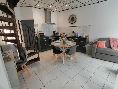 Auxi-le-Chateau Maison | Le Tiot Saint Martin