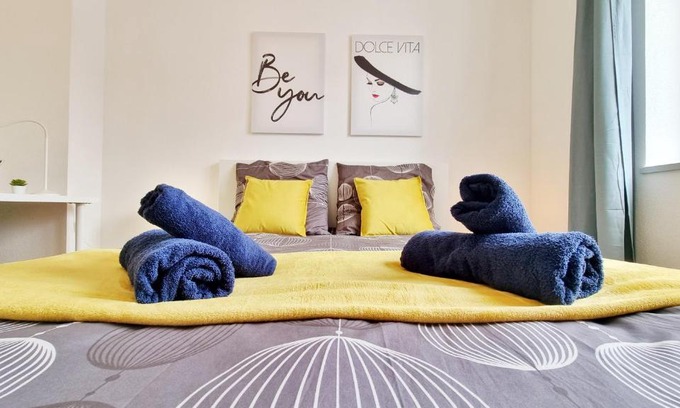 Mulhouse Appartement | Le Triplex - 5 chambres - 10 pers- Fibre - Relax BNB