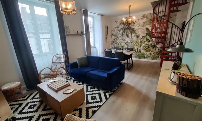 Vitre Appartement | Le TROPICA Appartement 2 chambres, plein Sud centre ville de VITRÉ