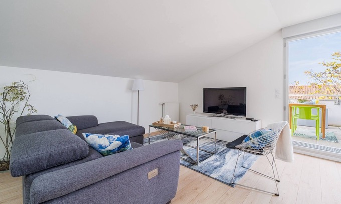 Blagnac Appartement | Le Van Gogh - Bel appt pour 5 à Blagnac