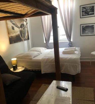 Aurillac Appartement | Le Victor Hugo 2 D et sa pizza offerte