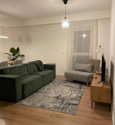 Timisoara Appartement | Leafy Haven Hideout!