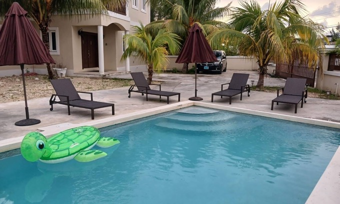 Nassau Appartement | Leah's Heaven #1 - Sandrania Gardens Spacious Apt