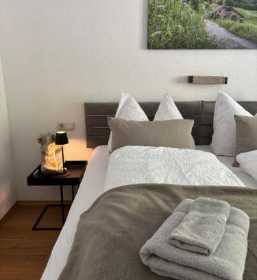 Landeck Appartement | Lechtaler Alpenblick Landeck - Privatzimmer & Ferienwohnung
