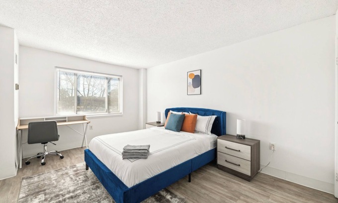 Bellevue Appartement | Legacy at Imperial Village 516 I 2 Bed 2 Bath