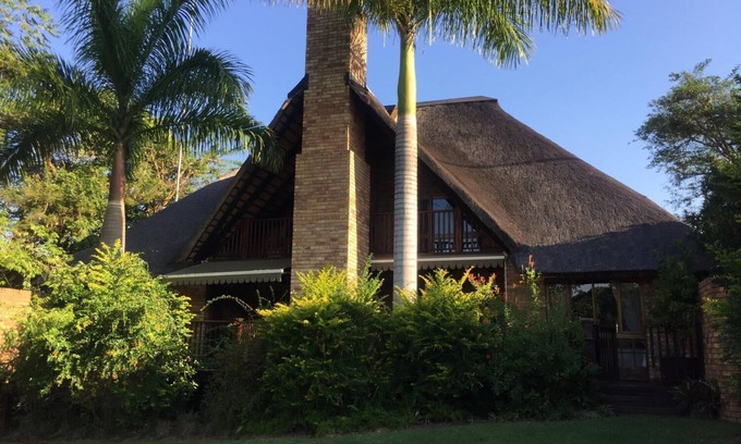 Hazyview Maison | Legend Safaris - Kruger Park Lodge
