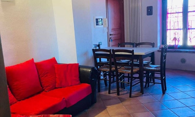 Castelnuovo di Val di Cecina Appartement | Legible Butterfly
