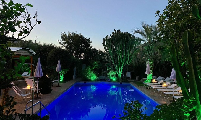 Panza Appartement | "Lemon cottage" with patio with garden, swimming pool and spa hot tub