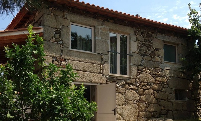 Barro Villa | Terrus Wines, Douro Valley Lemon Tree Cottage 67400 / AL