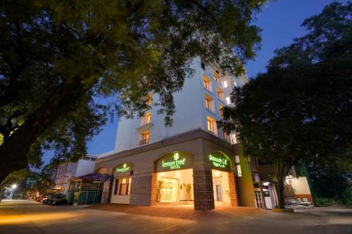 Erode Hôtel | Lemon Tree Hotel, Erode