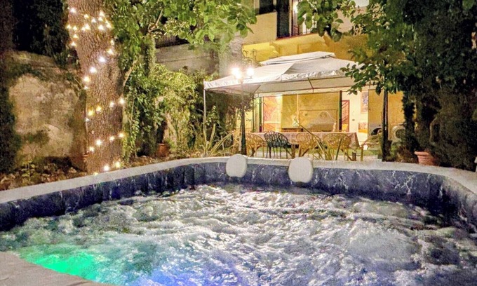 Pisa City Centre Maison | Leonardo House Pisa Garden Center Whirlpool Pool
