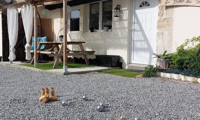 Saint-Hilaire-la-Palud Maison | LES BELLES DU PRINTEMPS
