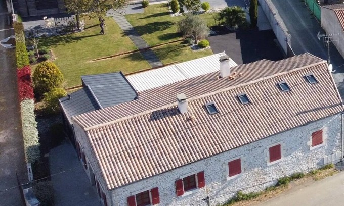 Cherveux Maison | Le Hameau 1936 grand gîte, réunions familiales, entre amis, entre collègues