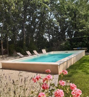 Lourmarin Lit Et Petit-Déjeuner | Les Chêneslierres