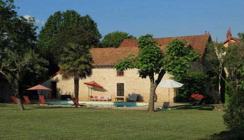 Gigny-sur-Saone Maison | Les CHARMES