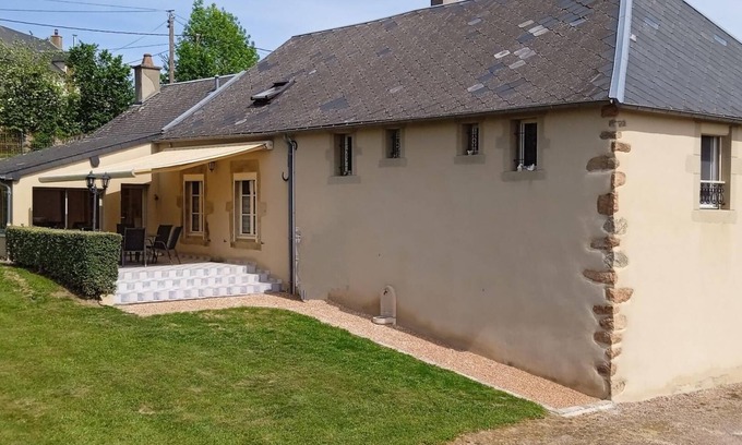 Cussy-en-Morvan Maison | Les chats zets - CUSSY EN MORVAN