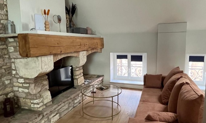 Givry Appartement | Les clos de Givry - Clos Théodore - Appartement 88m2 climatisé avec sauna et petite terrasse