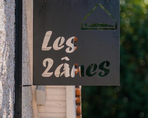 Veuves Lit Et Petit-Déjeuner | Les deux anes