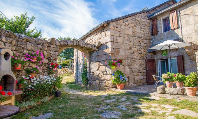 Saint-Etienne-du-Valdonnez Maison | Les Laubies hautes - SAINT ETIENNE DU VALDONNEZ