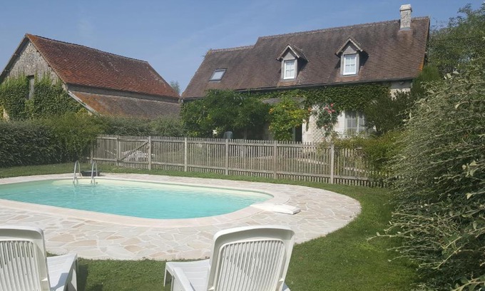Sennevieres Maison | Les gîtes des Nouers