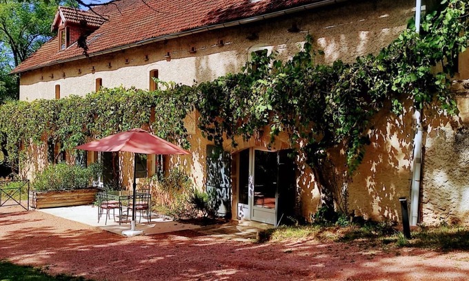 Le Bourg Maison | Les Gîtes du Mas de Roujou 1