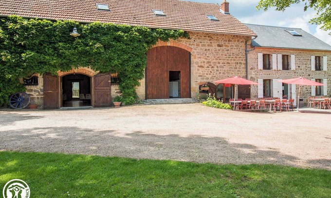 Saint-Julien-la-Geneste Maison | Les Grands Meuniers - SAINT JULIEN LA GENESTE