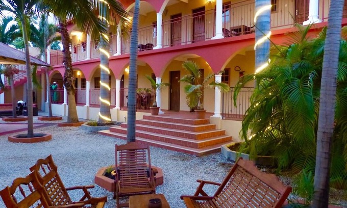 Ziguinchor Hôtel | LES JARDINS DU FLAMBOYANT
